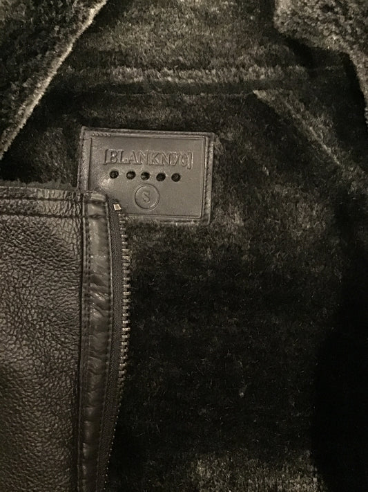 Black cropped faux leather & fur jacket- size Small-women’s